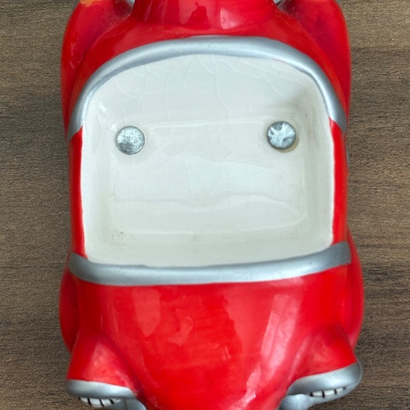 Walt DISNEY Salt & Pepper Shakers Magnetic MICKEY & MINNIE MOUSE Retro Red CAR 3 - Picture 8 of 15